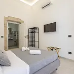 Dione Deluxe Ortigia