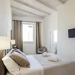 Dione Deluxe Ortigia Syracuse