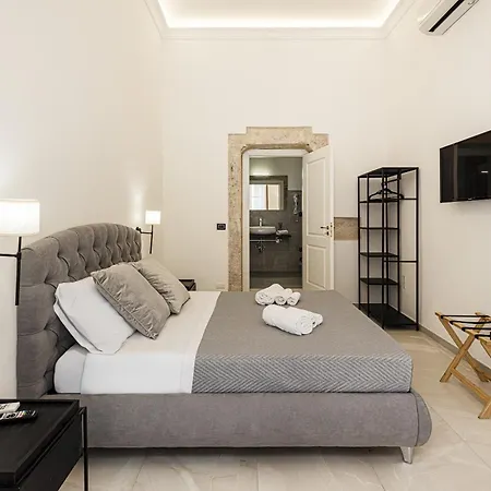Dione Deluxe Ortigia Bed & Breakfast Syracuse